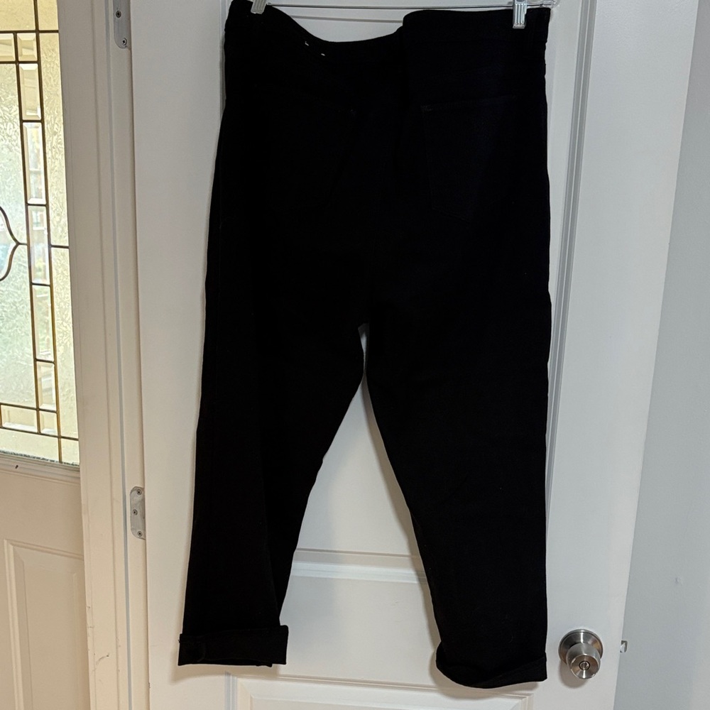 Black Distressed Women Jeans - Picture 3 of 3